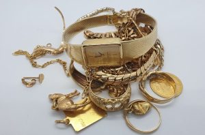 zlatni-nakit-slika