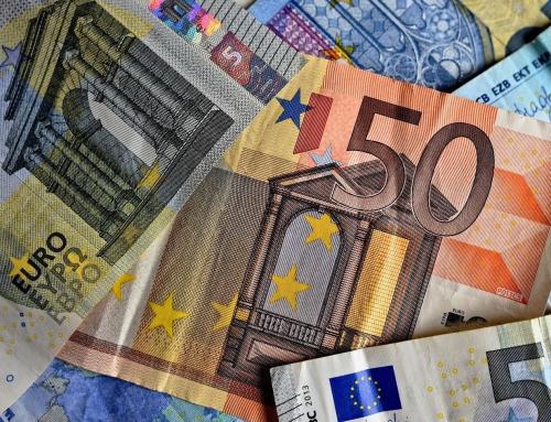 Banke smanjuju kamate na štednju – zašto Hrvati još uvijek drže novac na bankama?